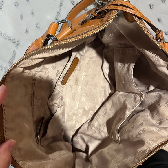 MICHAEL KORS HANDBAG 👜 - Picture 5 of 7